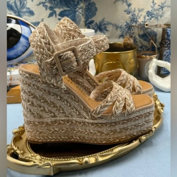NWOT Gianni Bini Tan Wedge Espadrilles with Woven Braided Straps And Beaded - Picture 4 of 9